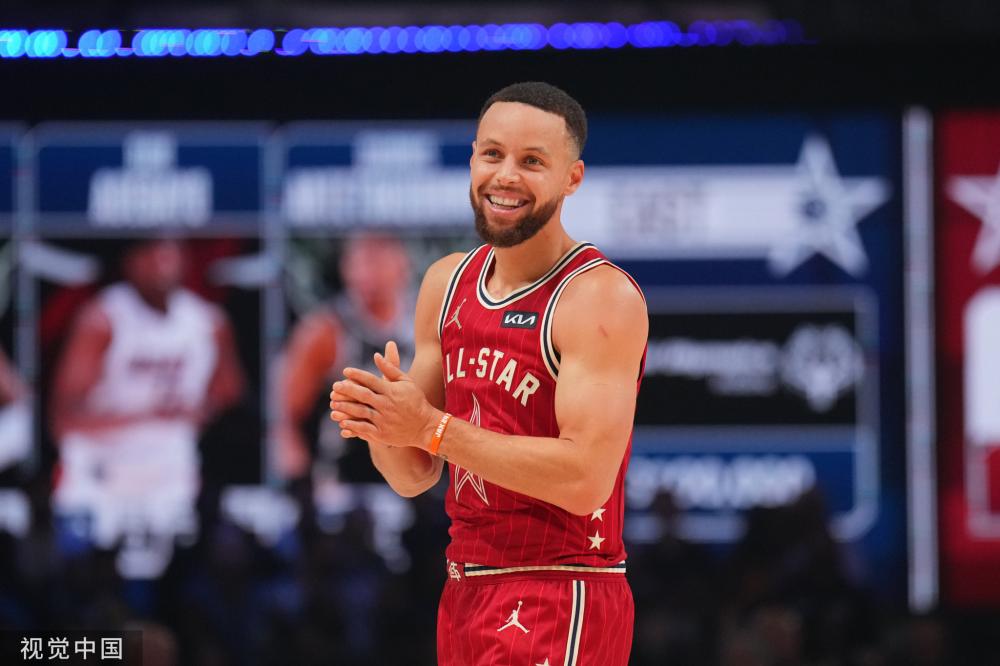 他在加盟新 他在加盟新